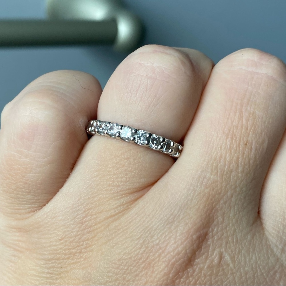 1.25ct. diamond wedding band 14k white gold